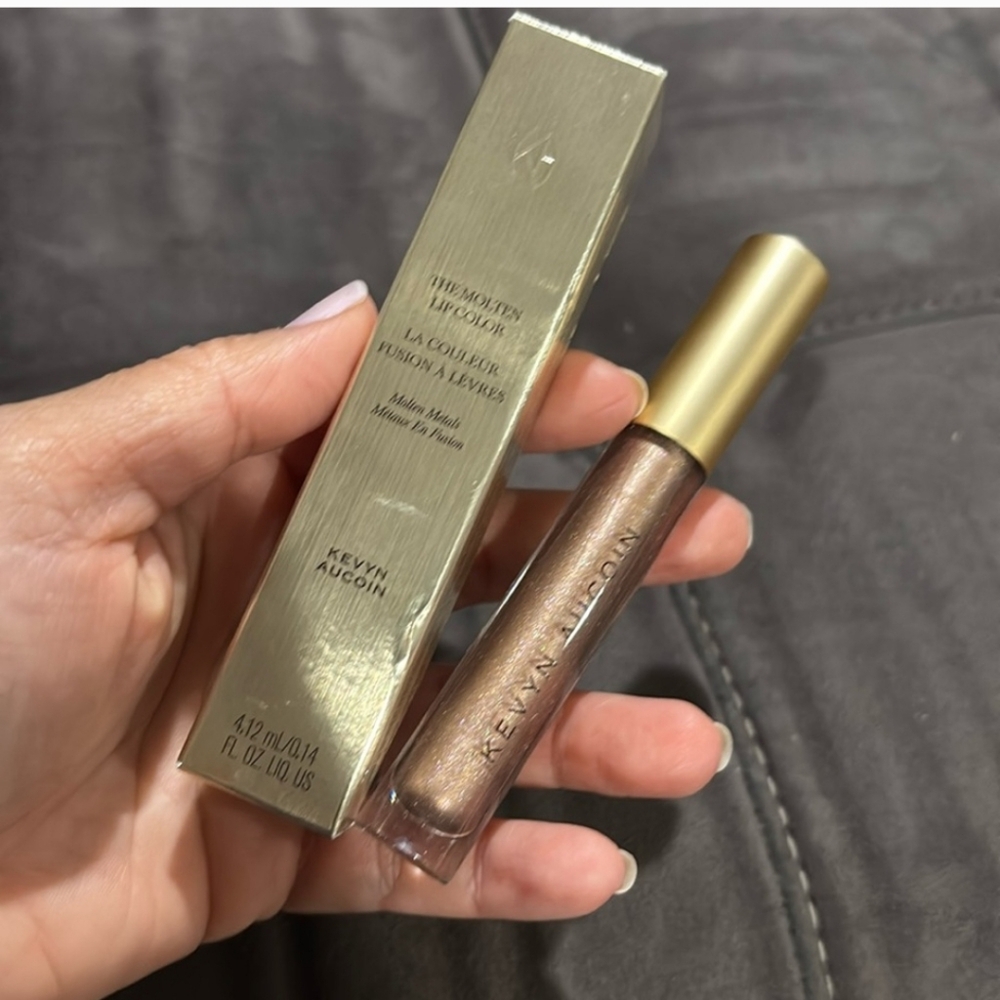 Kevyn Aucoin Molten Lip Color - Metallic Gold - Picture 1 of 3